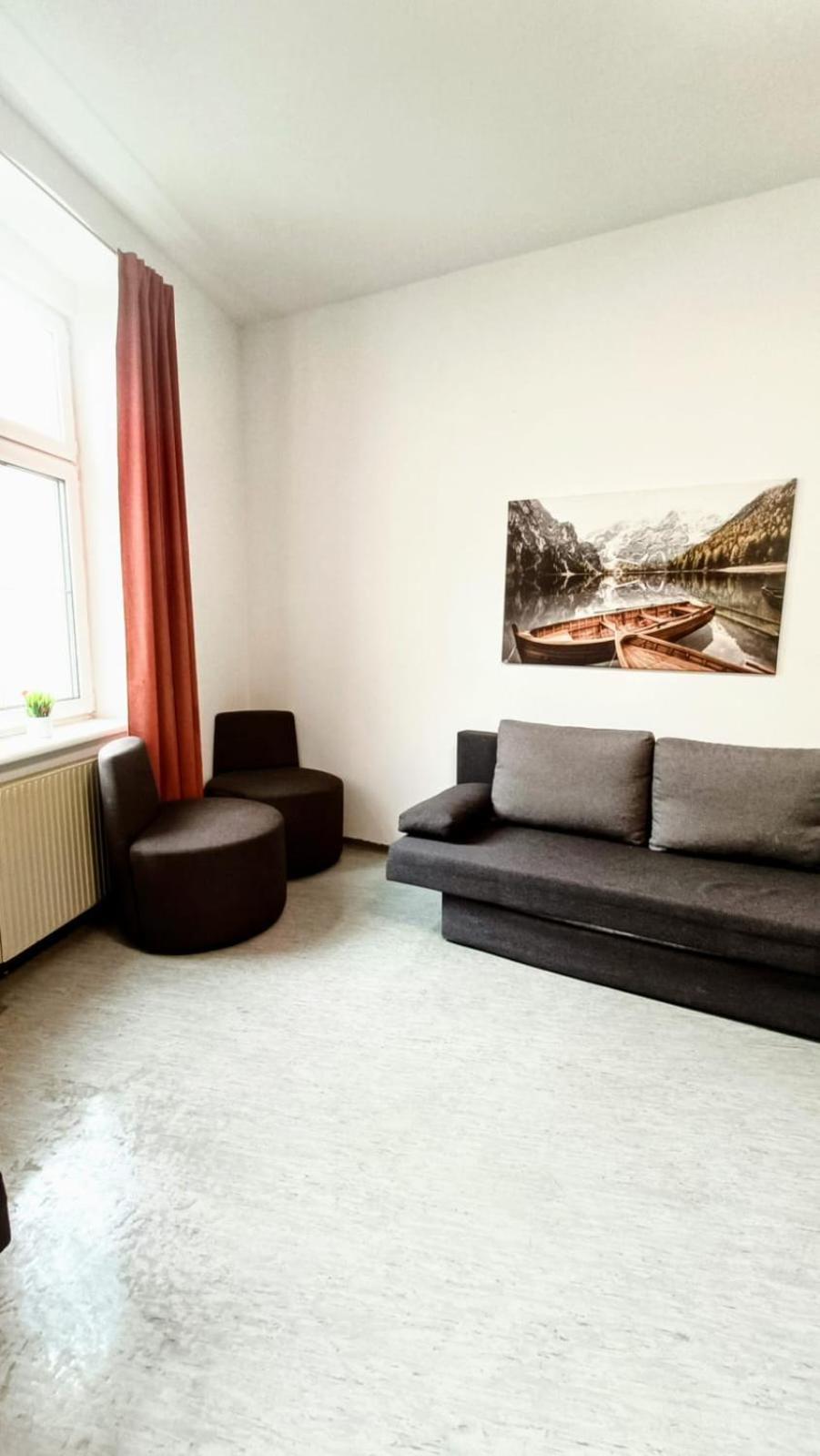 Near Schoenbrunn - Economy Rooms In Shared Apartment At Meidling Train Station Vienna Luaran gambar