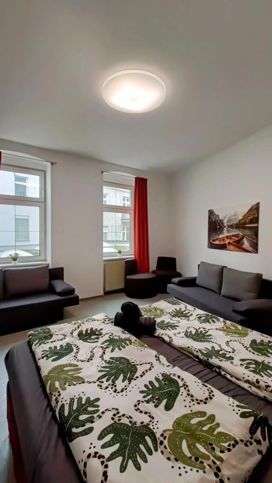 Near Schoenbrunn - Economy Rooms In Shared Apartment At Meidling Train Station Vienna Luaran gambar
