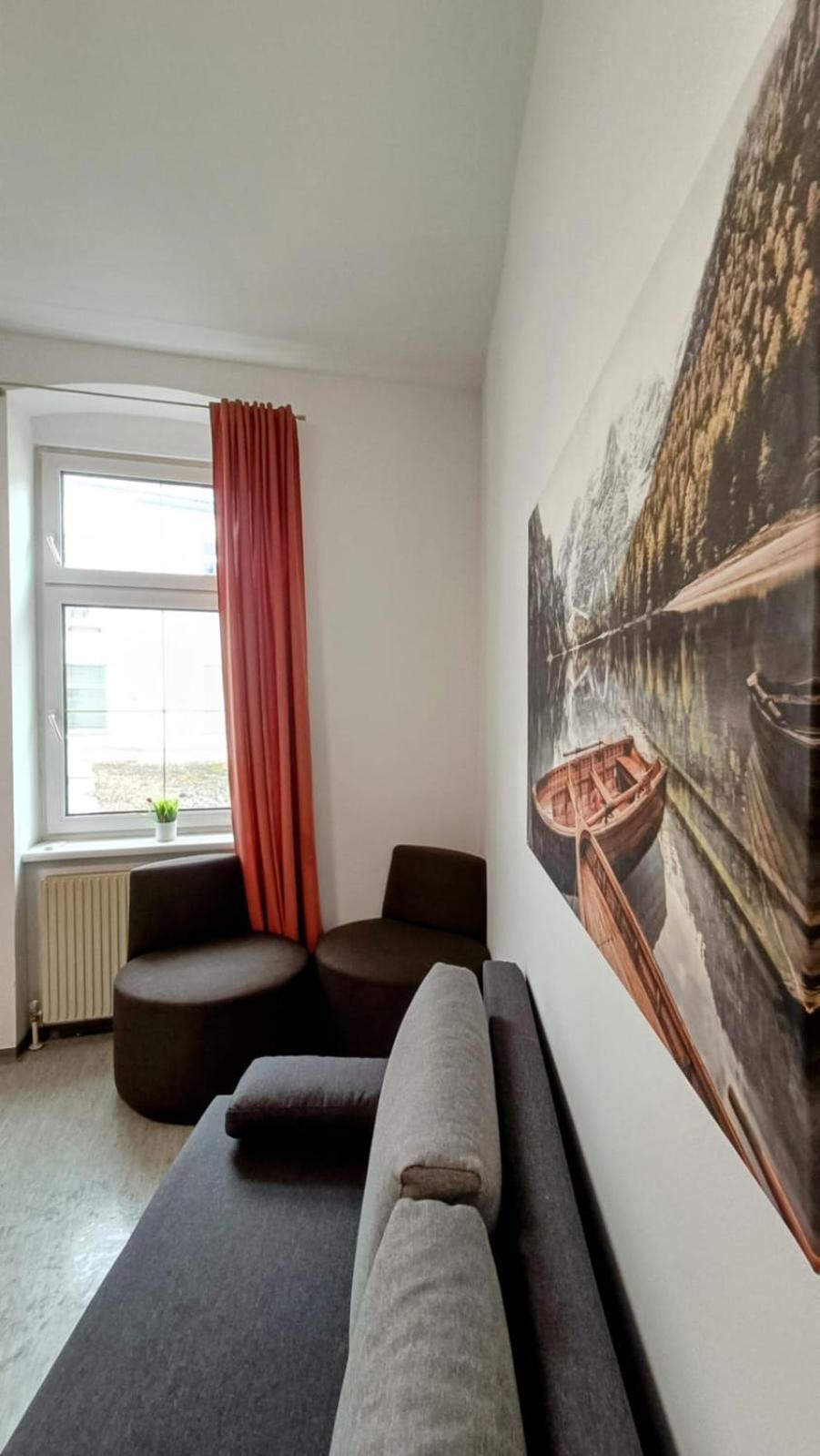 Near Schoenbrunn - Economy Rooms In Shared Apartment At Meidling Train Station Vienna Luaran gambar